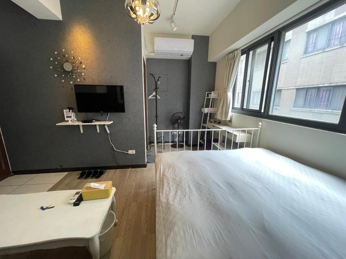 台中 i Zhong 街 g re Xiong Apartamento Exterior foto