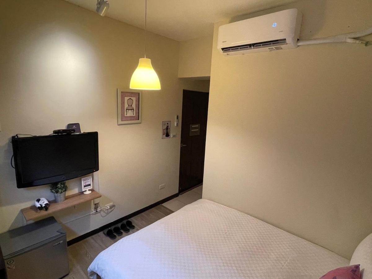 台中 i Zhong 街 g re Xiong Apartamento Exterior foto